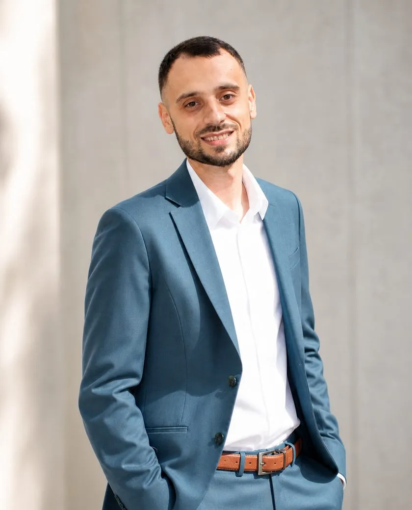 Daniel Cortés · Consultor de Hostelería